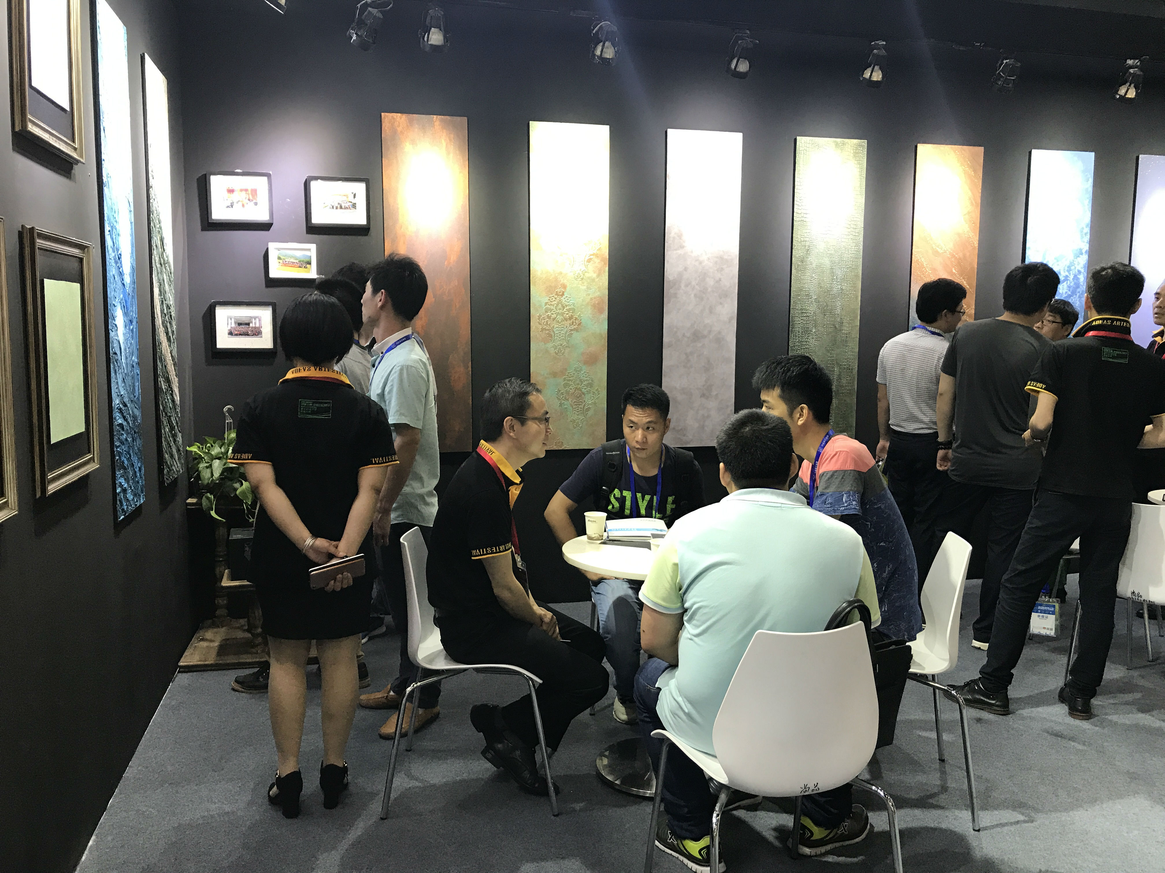 GIOVANNI喬瓦尼藝術(shù)涂料展會(huì)現(xiàn)場(chǎng)